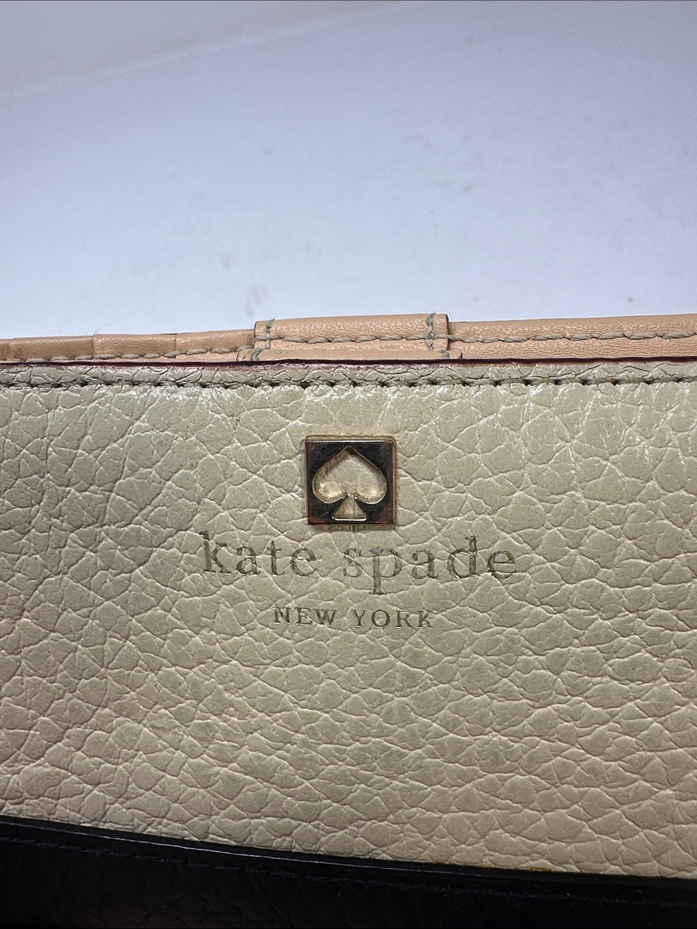Kate Spade wallet - Picture 3 of 6